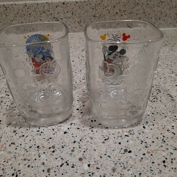 McDonald's Dining Set Of 2 Mickey Mouse Walt Disney World